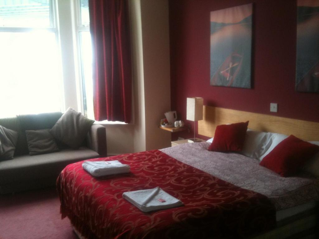 Mersey Hotel Widnes Szoba fotó